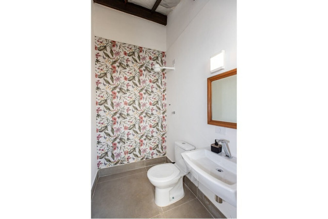 Imagem Casa com 4 Quartos à Venda, em Chácara Monte Alegre - São Paulo Imagem Casa com 4 Quartos à Venda, em Chácara Monte Alegre - São Paulo
