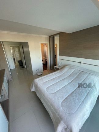 Imagem Casa com 3 Quartos à Venda,  em Nonoai - Porto Alegre