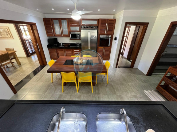 Imagem Sobrado com 6 Quartos à Venda, 753 m² em Ressaca - Ubatuba Imagem Sobrado com 6 Quartos à Venda, 753 m² em Ressaca - Ubatuba