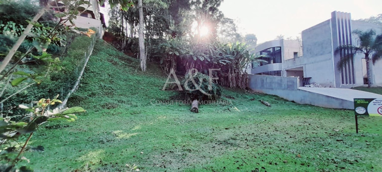 Imagem Terreno à Venda, 1.393 m² em Condomínio Porto Atibaia - Atibaia Imagem Terreno à Venda, 1.393 m² em Condomínio Porto Atibaia - Atibaia