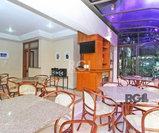 Imagem Apartamento com 2 Quartos à Venda, 110 m² em Menino Deus - Porto Alegre Imagem Apartamento com 2 Quartos à Venda, 110 m² em Menino Deus - Porto Alegre