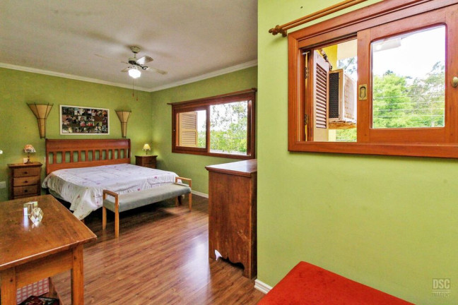 Imagem Casa com 3 Quartos à Venda, 197 m² em Hípica - Porto Alegre