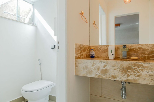 Imagem Casa com 3 Quartos à Venda, 224 m² em Vila Carrão - São Paulo Imagem Casa com 3 Quartos à Venda, 224 m² em Vila Carrão - São Paulo