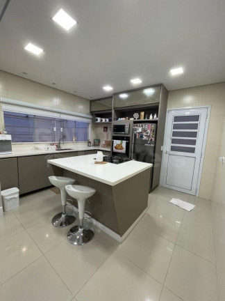 Imagem Casa com 3 Quartos à Venda, 110 m² em Portais (polvilho) - Cajamar