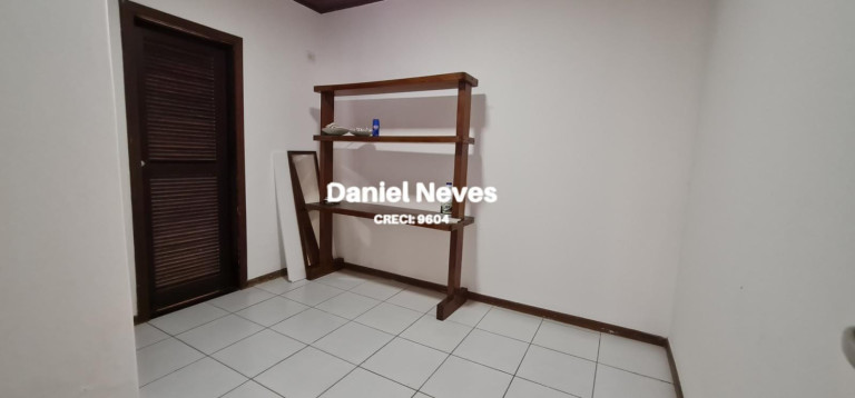 Imagem Casa de Condomínio com 5 Quartos à Venda, 193 m² em Buraquinho - Lauro De Freitas