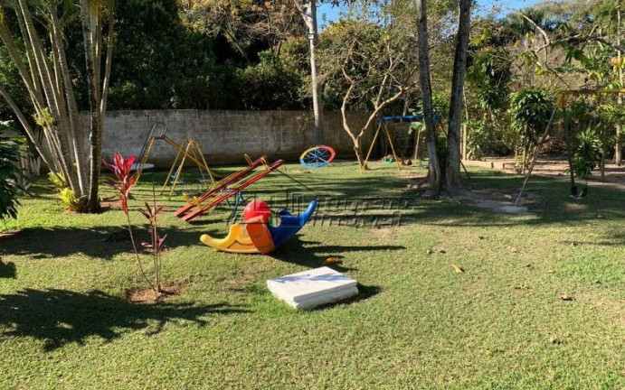 Imagem Imóvel com 3 Quartos à Venda, 450 m² em Jardim Capuava - São José Dos Campos Imagem Imóvel com 3 Quartos à Venda, 450 m² em Jardim Capuava - São José Dos Campos