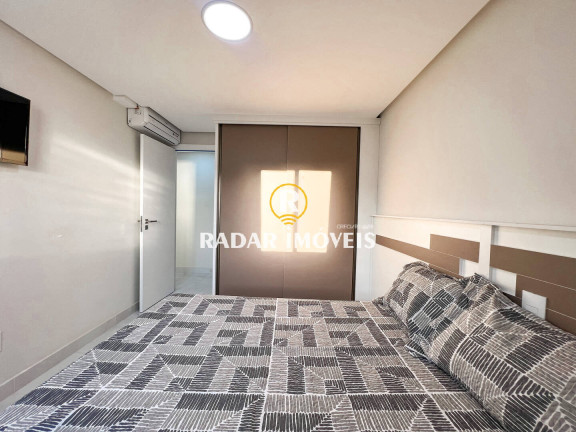 Imagem Apartamento com 3 Quartos à Venda, 150 m² em Centro - Cabo Frio