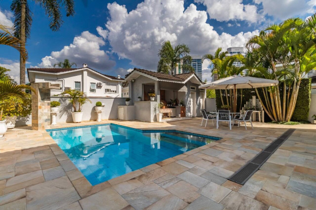 Imagem Casa com 4 Quartos à Venda, 486 m² em Tamboré - Santana De Parnaíba Imagem Casa com 4 Quartos à Venda, 486 m² em Tamboré - Santana De Parnaíba