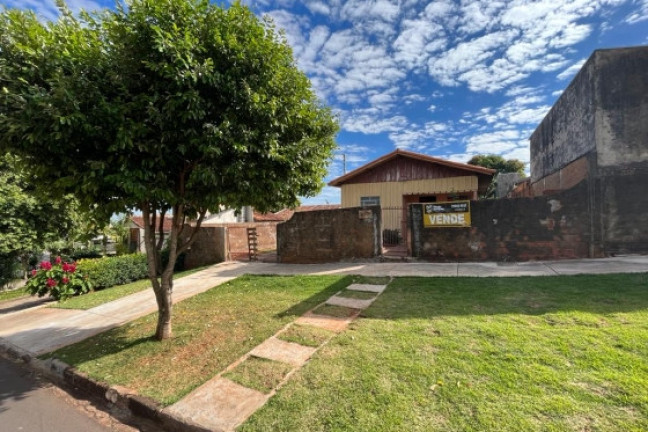 Imagem Terreno à Venda, 530 m² em Zona V - Umuarama Imagem Terreno à Venda, 530 m² em Zona V - Umuarama