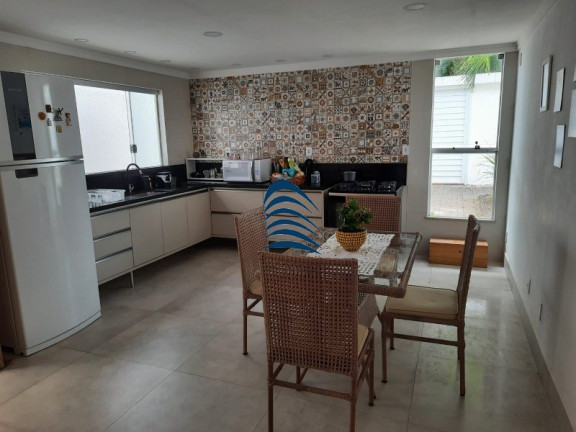 Imagem Casa com 4 Quartos à Venda, 317 m² em Vilas Do Atlântico - Lauro De Freitas Imagem Casa com 4 Quartos à Venda, 317 m² em Vilas Do Atlântico - Lauro De Freitas