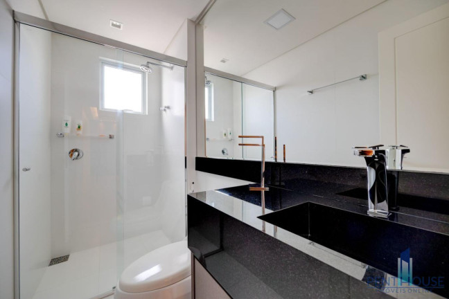 Imagem Apartamento com 4 Quartos à Venda, 180 m² em Centro - Balneário Camboriú Imagem Apartamento com 4 Quartos à Venda, 180 m² em Centro - Balneário Camboriú