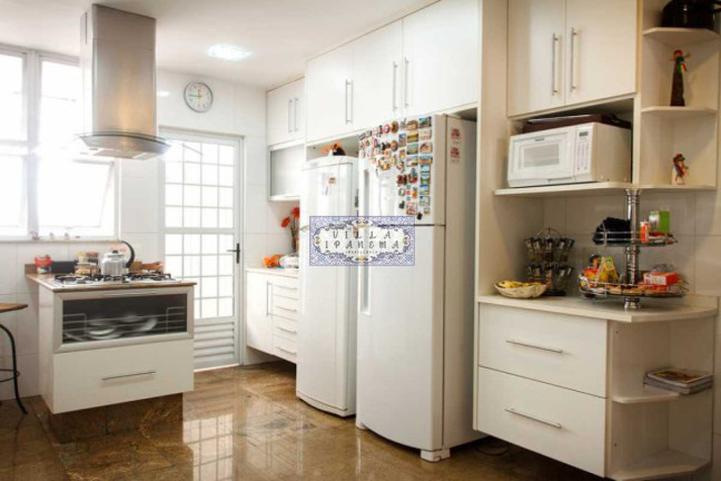 Imagem Apartamento com 5 Quartos à Venda, 294 m² em Tijuca - Rio De Janeiro Imagem Apartamento com 5 Quartos à Venda, 294 m² em Tijuca - Rio De Janeiro