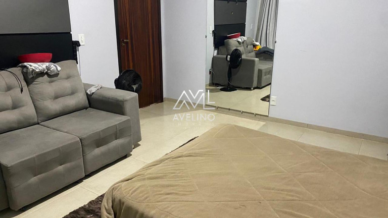 Imagem Casa com 2 Quartos à Venda, 240 m² em Jardim São Pedro - Dourados