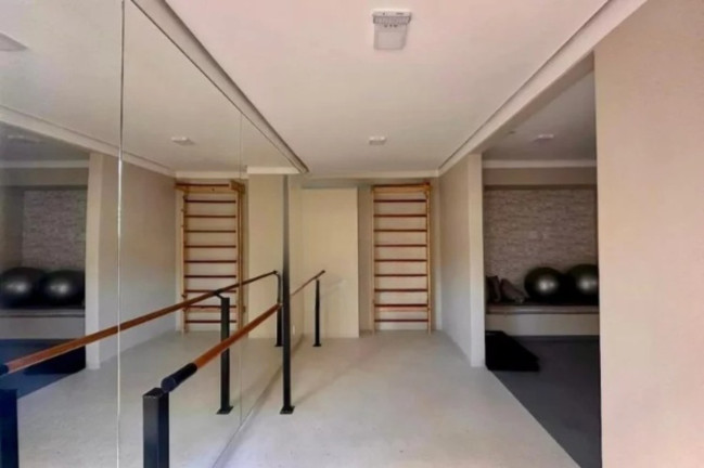 Imagem Imóvel com 2 Quartos à Venda, 32 m² em Santo Amaro - São Paulo