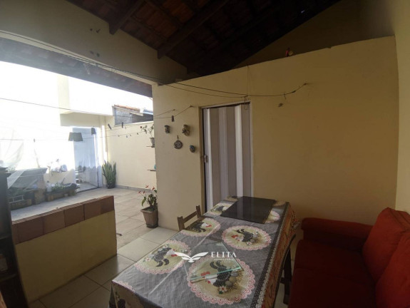 Imagem Sobrado com 3 Quartos à Venda, 138 m² em Jardim Icaraí - Barra Velha