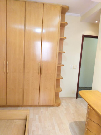 Imagem Sobrado com 3 Quartos para Alugar, 200 m² em Tatuapé - São Paulo