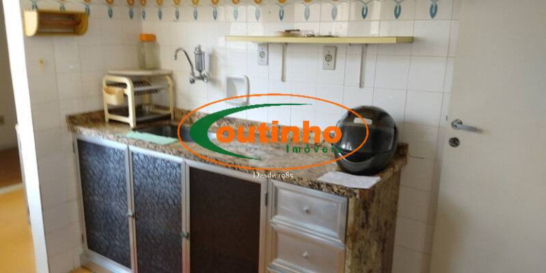 Imagem Apartamento com 2 Quartos à Venda, 70 m² em Tijuca - Rio De Janeiro
