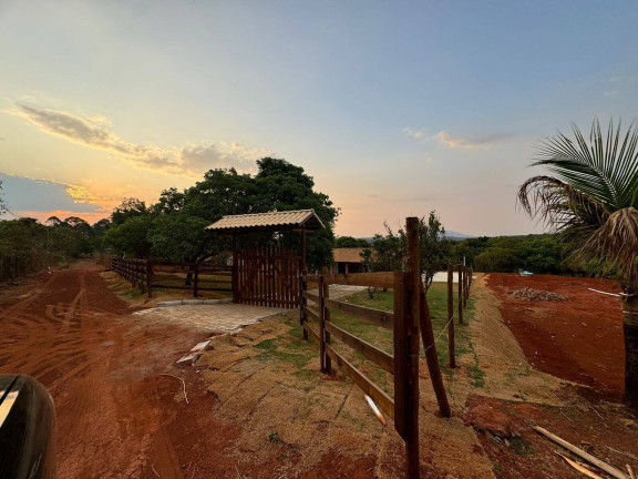Imagem Chácara com 3 Quartos à Venda, 1 m² em Serra Azul - Mateus Leme