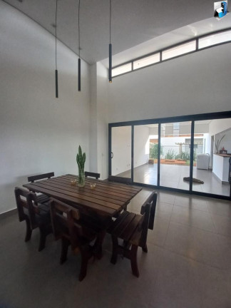 Imagem Casa de Condomínio com 4 Quartos à Venda, 251 m² em Village Manacá - Cesário Lange