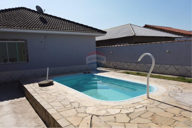 Imagem Casa de Condomínio com 3 Quartos à Venda, 135 m² em Centro - Maricá