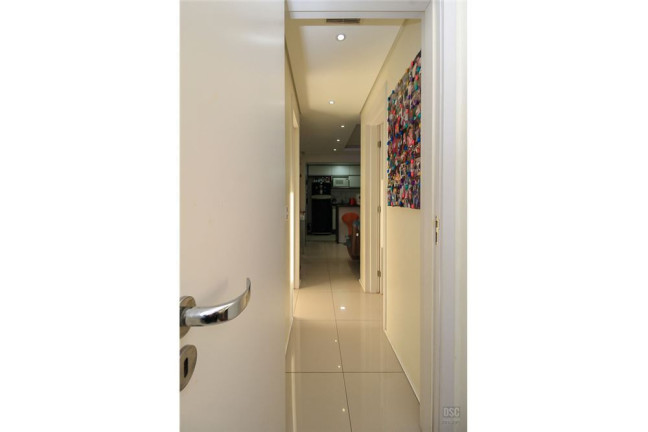 Imagem Imóvel com 2 Quartos à Venda, em Vila Nova - Porto Alegre Imagem Imóvel com 2 Quartos à Venda, em Vila Nova - Porto Alegre
