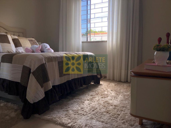 Imagem Casa com 2 Quartos à Venda, 70 m² em Centro - Tijucas
