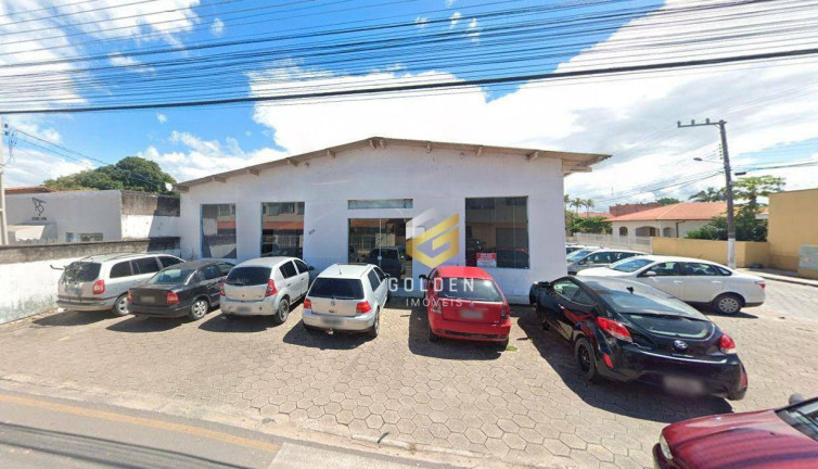 Galpão para Alugar, 300 m² em Universitário - Tijucas