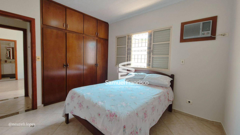 Imagem Casa com 5 Quartos à Venda, 380 m² em Colinas Do Piracicaba (ártemis) - Piracicaba Imagem Casa com 5 Quartos à Venda, 380 m² em Colinas Do Piracicaba (ártemis) - Piracicaba