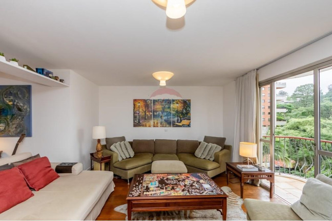 Imagem Apartamento com 3 Quartos à Venda, 157 m² em Real Parque - São Paulo Imagem Apartamento com 3 Quartos à Venda, 157 m² em Real Parque - São Paulo