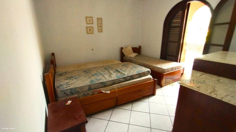 Imagem Casa com 5 Quartos à Venda, 886 m² em Jardim Virgínia - Guarujá Imagem Casa com 5 Quartos à Venda, 886 m² em Jardim Virgínia - Guarujá