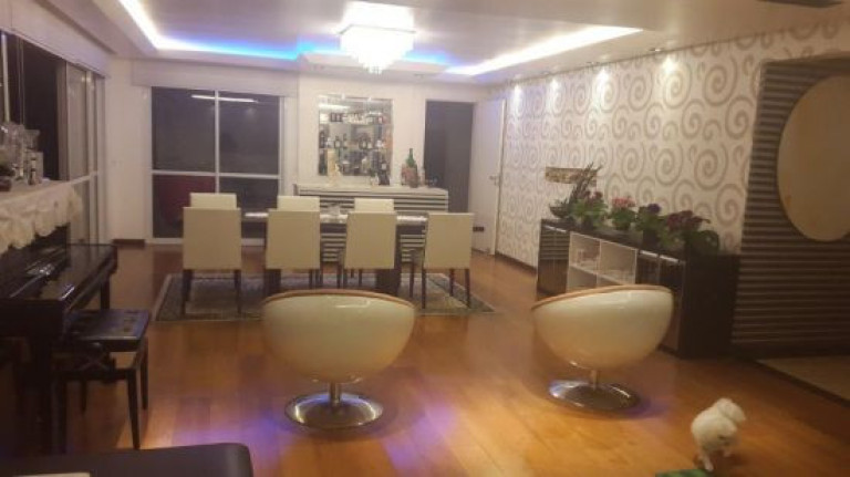 Imagem Apartamento com 4 Quartos à Venda, 275 m² em Aclimação - São Paulo