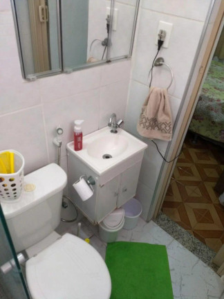 Imagem Apartamento com 2 Quartos à Venda, 70 m²