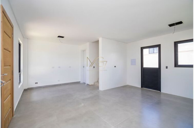 Imagem Sobrado com 3 Quartos à Venda, 100 m² em Lindóia - Curitiba