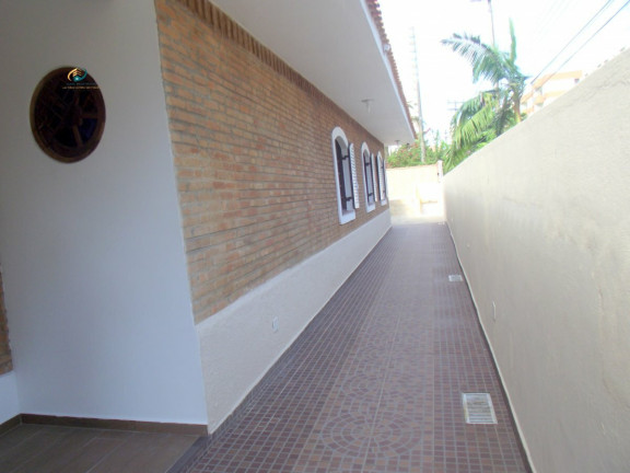 Imagem Casa com 4 Quartos para Alugar ou Temporada,  em Enseada - Guarujá