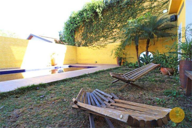 Imagem Casa com 4 Quartos à Venda, 329 m² em Alto De Pinheiros - São Paulo