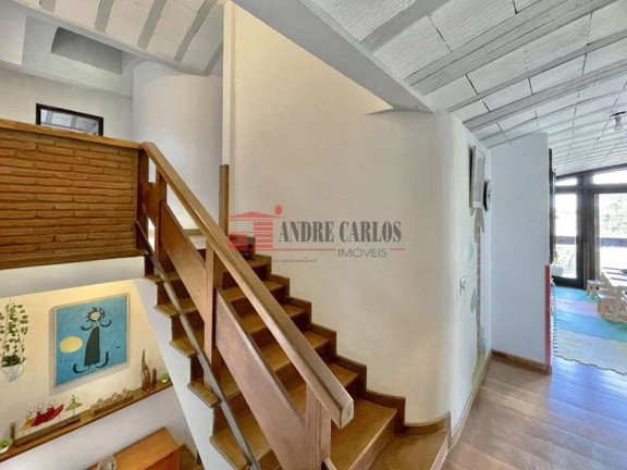 Imagem Casa de Condomínio com 3 Quartos à Venda, 398 m² em Condomínio Iolanda - Taboão Da Serra Imagem Casa de Condomínio com 3 Quartos à Venda, 398 m² em Condomínio Iolanda - Taboão Da Serra