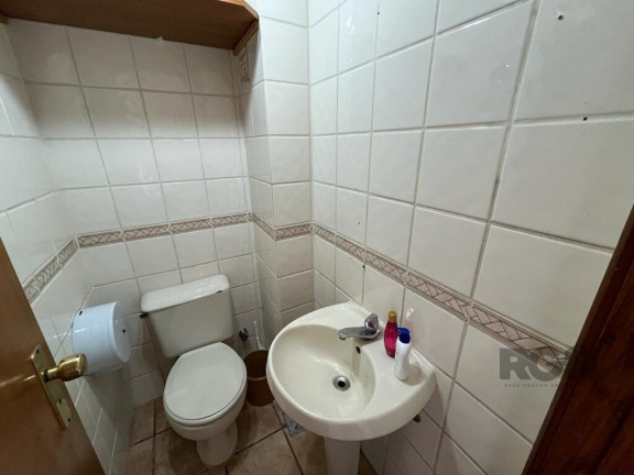 Imagem Sala Comercial à Venda, 57 m² em Farroupilha - Porto Alegre Imagem Sala Comercial à Venda, 57 m² em Farroupilha - Porto Alegre