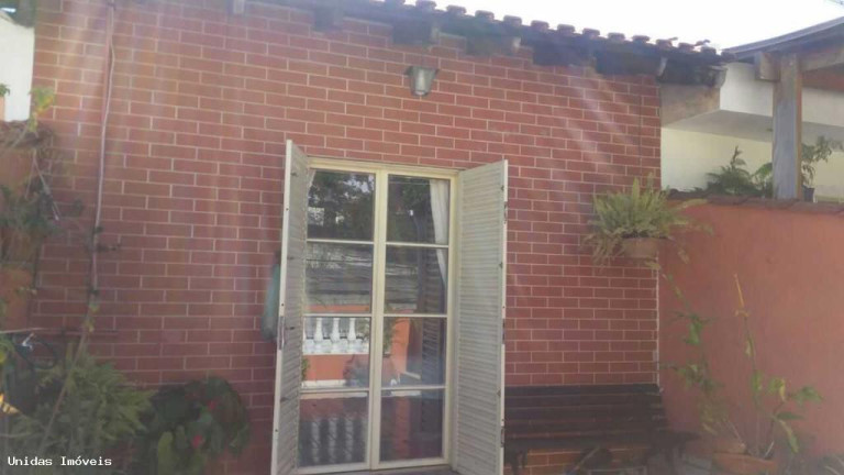 Casa com 2 Quartos à Venda, 160 m² em Jardim Regis - São Paulo
