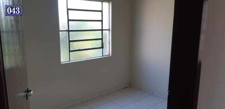 Imagem Casa com 3 Quartos à Venda, 120 m² em Parigot De Souza 2 - Londrina Imagem Casa com 3 Quartos à Venda, 120 m² em Parigot De Souza 2 - Londrina