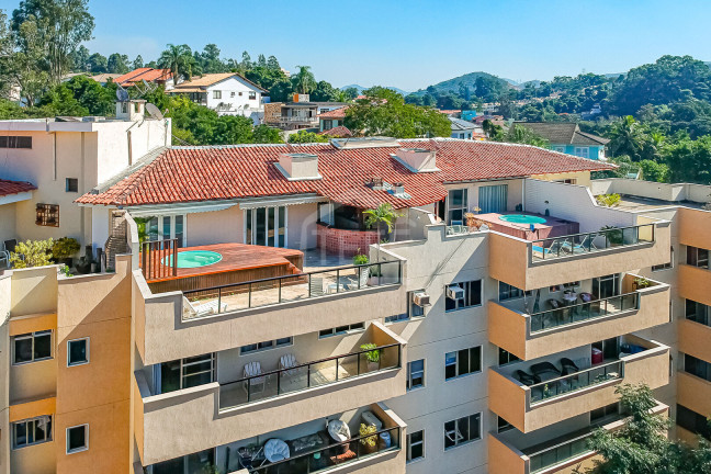 Imagem Cobertura com 4 Quartos para Alugar, 277 m² em Freguesia (jacarepaguá) - Rio De Janeiro