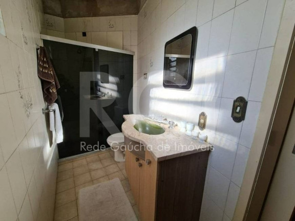 Imagem Casa com 2 Quartos à Venda, 240 m² em Centro Histórico - Porto Alegre Imagem Casa com 2 Quartos à Venda, 240 m² em Centro Histórico - Porto Alegre