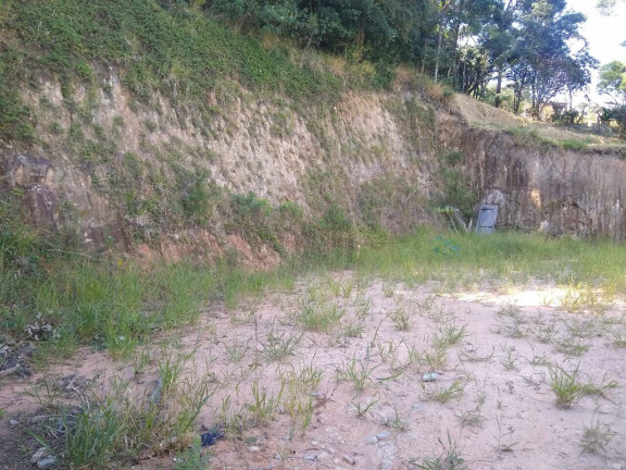 Terreno à Venda, 930 m² em Cidade Satélite - Atibaia
