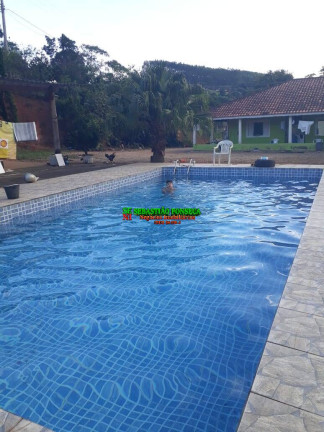Imagem Chácara com 3 Quartos à Venda, 5.000 m² em Zona Rural De Jambeiro - Jambeiro Imagem Chácara com 3 Quartos à Venda, 5.000 m² em Zona Rural De Jambeiro - Jambeiro