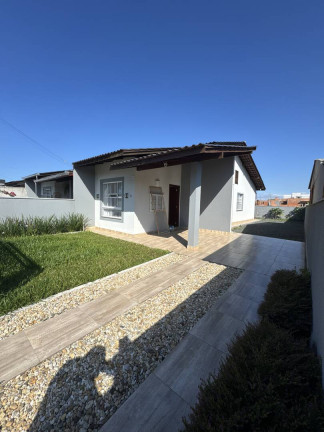 Casa à Venda,  em Quinta Dos Açorianos - Barra Velha