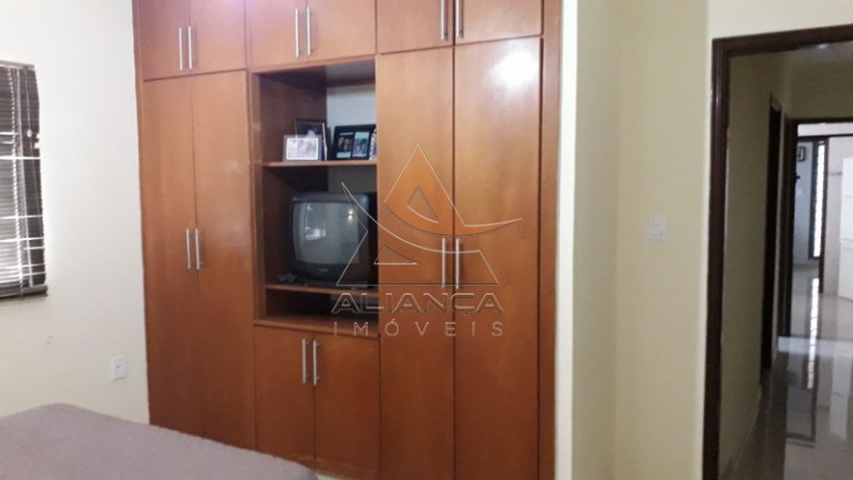 Imagem Casa com 3 Quartos à Venda, 119 m² em Ipiranga - Ribeirão Preto Imagem Casa com 3 Quartos à Venda, 119 m² em Ipiranga - Ribeirão Preto