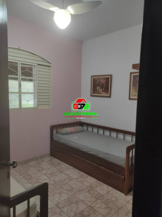 Imagem Chácara com 5 Quartos à Venda, 1.784 m² em Recanto Dos Nobres - São José Dos Campos Imagem Chácara com 5 Quartos à Venda, 1.784 m² em Recanto Dos Nobres - São José Dos Campos