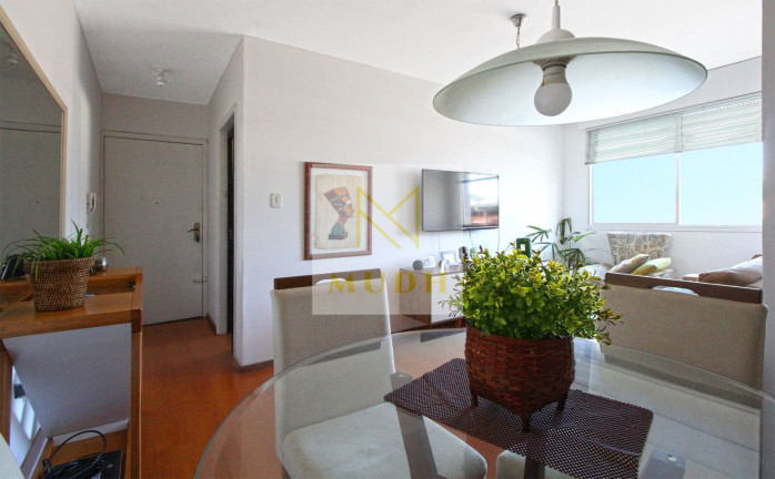 Imagem Apartamento com 2 Quartos à Venda, 54 m² em Cristal - Porto Alegre Imagem Apartamento com 2 Quartos à Venda, 54 m² em Cristal - Porto Alegre