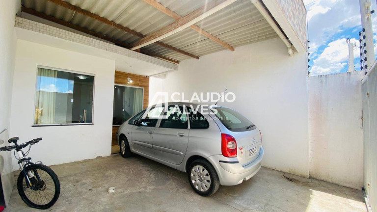 Imagem Casa com 2 Quartos à Venda, 70 m² em Mangabeira - Feira De Santana