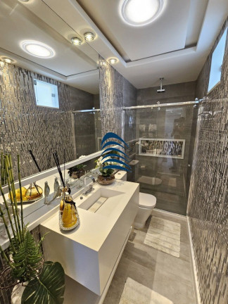 Imagem Casa com 4 Quartos à Venda, 292 m² em Centro - Lauro De Freitas