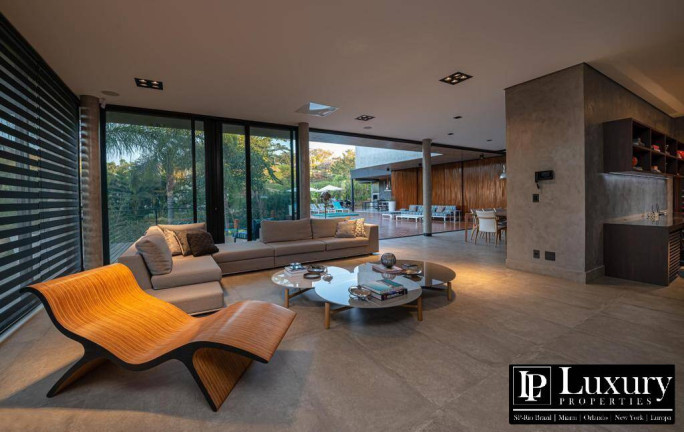 Imagem Casa de Condomínio com 3 Quartos à Venda, em Jardim Primavera - Louveira Imagem Casa de Condomínio com 3 Quartos à Venda, em Jardim Primavera - Louveira